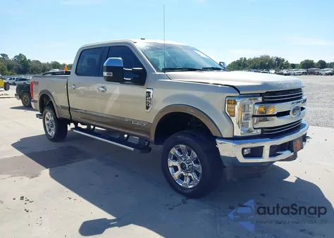 2018 Ford F-250 Lariat из США, поврежденный, VIN 1FT7W2BT1JEC04293